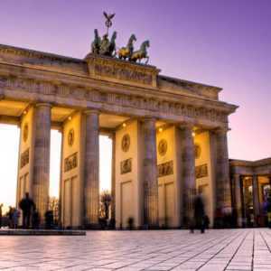 4 Tage Städtereise Berlin ★★★★ Wyndham Hotel Gutschein Kurzreise Kurz Urlaub