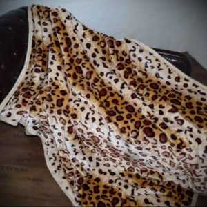 KUSCHELDECKE Tagesdecke Überwurf Decke Plaid Leopard Look