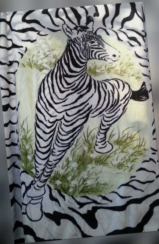 XXL Tagesdecke Kuscheldecke Wohndecke Decke Motiv ZEBRA 200x240cm