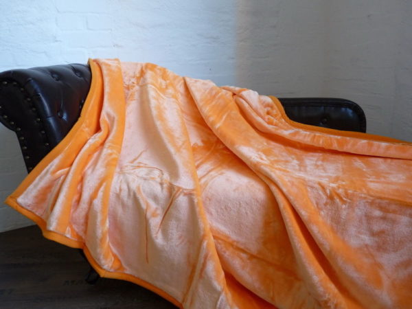 Kuscheldecke Tagesdecke Wohndecke Decke Glanz-Design orange