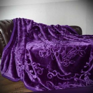 XXL LUXUS Tagesdecke Kuscheldecke Glanz-Design violett 200x240cm