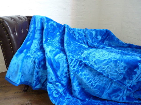 XXL Luxus Kuscheldecke Tagesdecke Wohndecke Decke Plaid blau