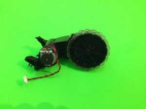 Original Vorwerk Kobold Saugroboter VR 100 Antriebsstrang links Rad Motor