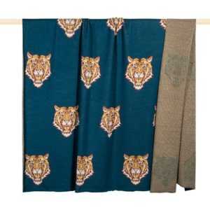 PAD Wohndecke Tiger petrol 140 x 190 cm aus einem