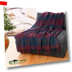 Klassisch englische Wolldecke Wollplaid Karo rot/22