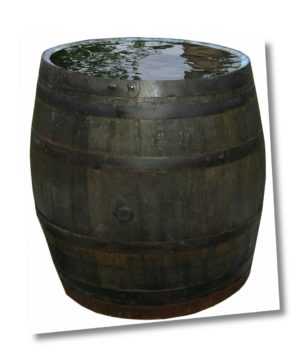 Holzfaß Regentonne Eichenfaß Whiskyfaß gebraucht dicht 200,400,500,600,700 Liter