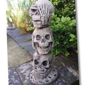 STEIN-GARTEN-Lustig-SKULL-TOWER-SEE-HÖR-SPRECH-Nichts-Böse-GOTHIC-Köpfe-Figur