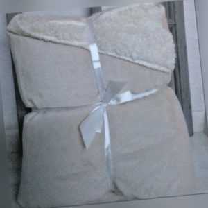 Kuscheldecke Teddydecke Creme Wohndecke Tagesdecke  Shabby