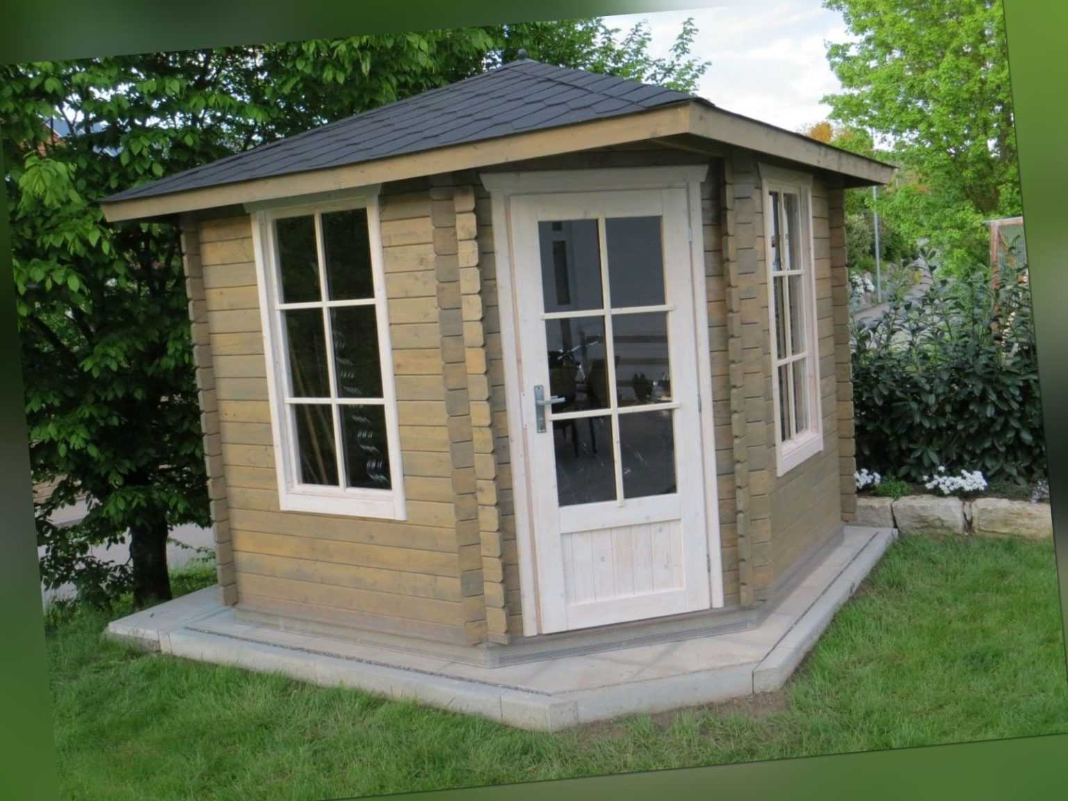 5-Eck Gartenhaus Blockhaus, 2.6x2.6M 5-Eckige aus Holz 28mm Danielle EB28028oF