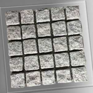 Pflastersteine, Granitpflaster auf Netz, 50x50x3cm, Padang Crystal, 9,80€, NEU!