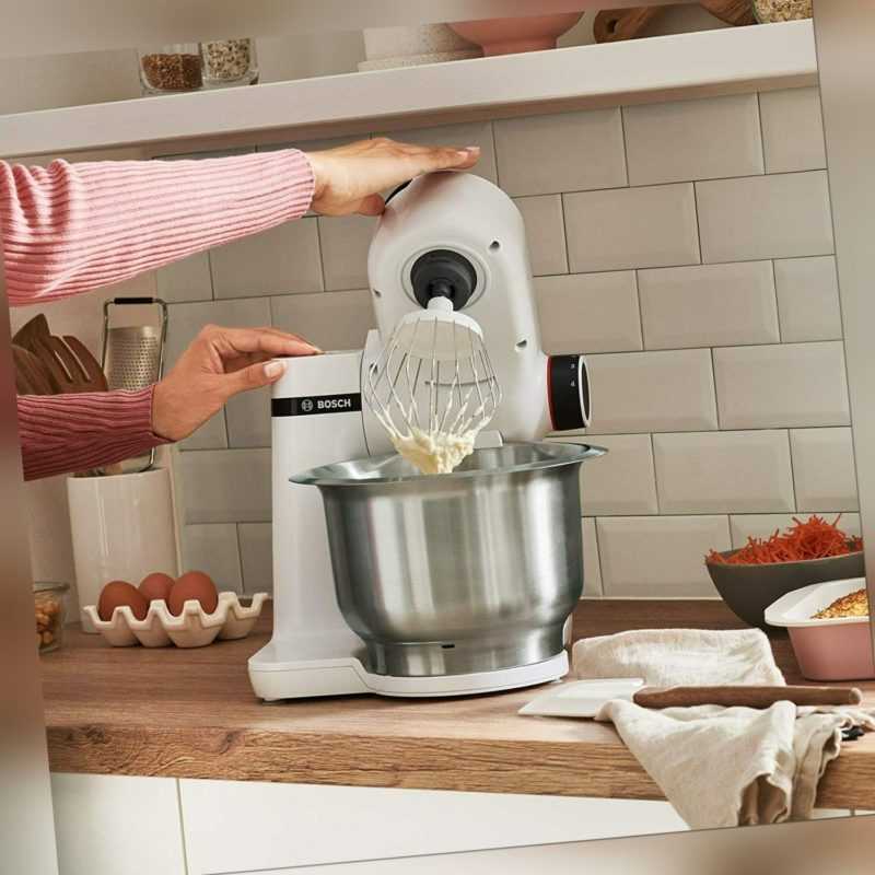 Bosch MUMS2EW 00  Küchenmaschine 700 W, 3,8 L Edelstahlschüssel, 4 Arbeitsstufen