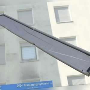Fassadenreinigung Schmutzwasserplane Auffangwanne Auffangrinne mit Lufträndern