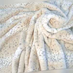 Wohndecke "Schneeleopard" Webpelz
