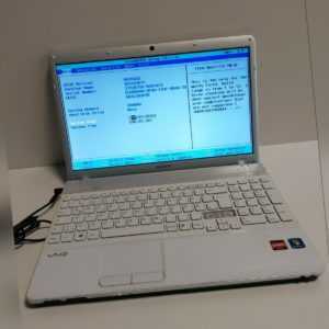 Laptop Sony Vaio PCG-61611M , DEFEKT ERSATZTEILE SEHE BESCHRIEBUNG...#231