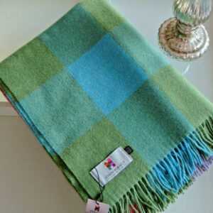 Edles Plaid - irische Wolldecke Lambswooldecke John Hanly Grün