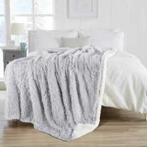 Taococo Tagesdecke Kuscheldecke Fleece Mikrofaser Leicht Fell grau