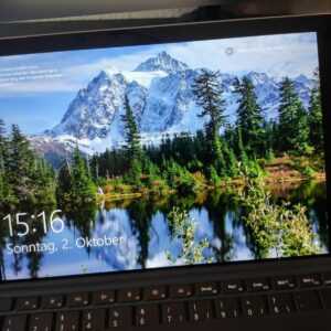 Microsoft Surface Pro 5 (1796) Intel i5-7300U 256GB 8GB