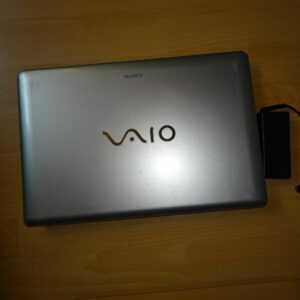 Sony Notebook / Windows 10 / AMD Dual Core / 500GB HDD / 4 GB Ram