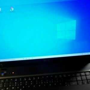 Acer Aspire  17,3 Zoll  Intel Core i5   - Windows 10 Pro  + Microsoft Office Pro