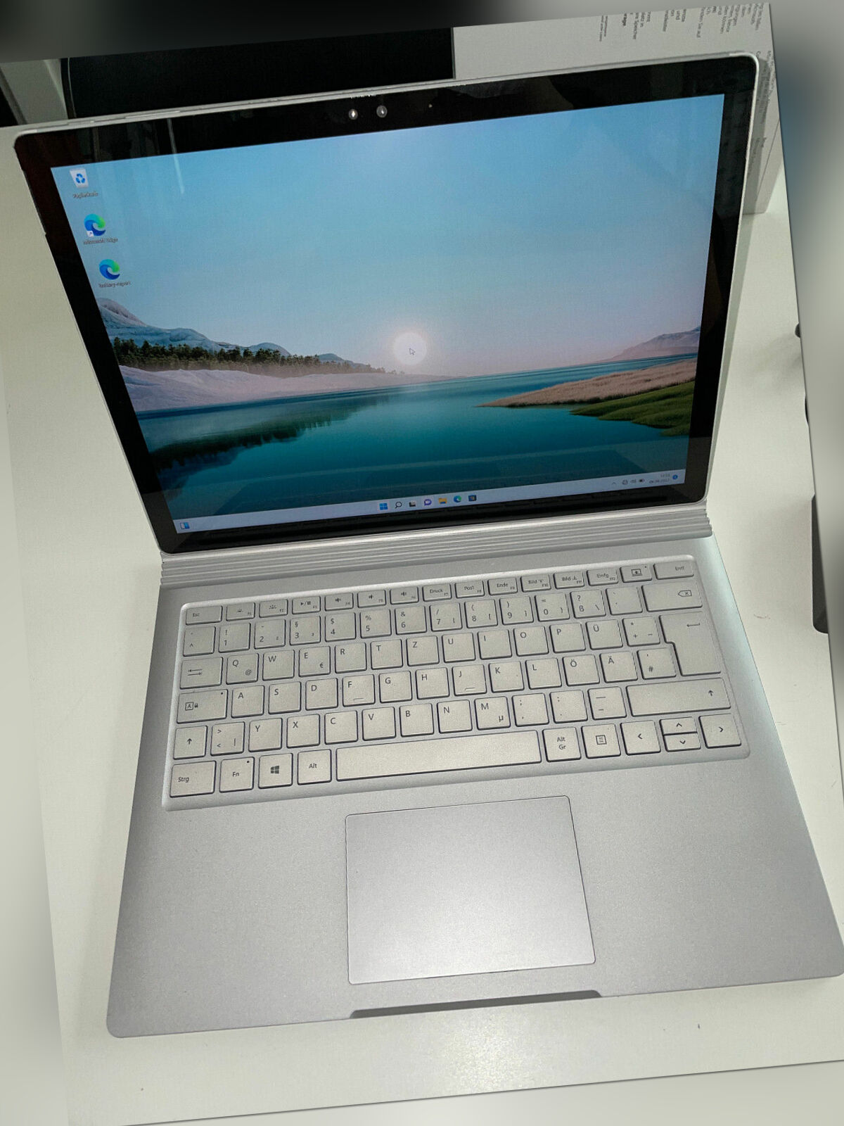 ### Microsoft Surface Book (Laptop!), i7, 512GB SSD 16GB, Windows 11 ###