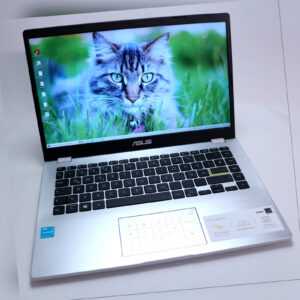 NEU   14" FHD Slim Laptop Asus Vivobook Go Weiß Intel 2.8 GHz 128 GB SSD  Win 10