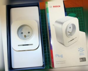 Bosch Smart Home Smart Plug  ( 8-750-000-004 )