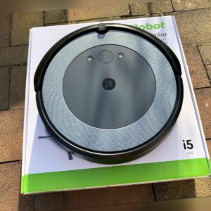 iRobot i5 Roomba Saugroboter Absaugstation Staubsaugerroboter Staubsauger + App