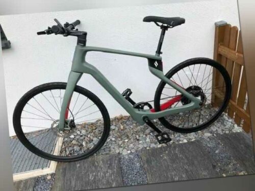 SUPERSTRATA Carbon E-Bike Größe M für ca. 170 cm , stylisch