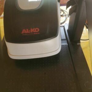 Alko Mähroboter mit Schleifen und Ladestation und Original Karton. Np 547€