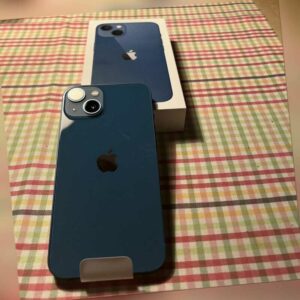 Apple iPhone 13 Blue