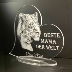 Weihnachtsgeschenk Acryl Herz mit Gravur  Beste Mama der Welt  mit Wunschgravur