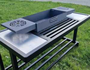 Mangal Grilltisch 3mm Stahl Kochplatte Grill auf Spießen