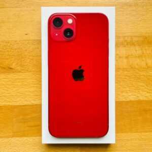 Apple iPhone 13 128GB Weiß Rose Rot  - Neuwertig (siehe Beschreibung!)