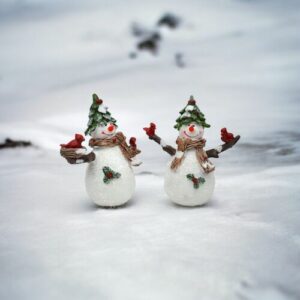 Dekofigur Schneemann aus Keramik Weihnachtsdeko im 2 er Set Winterdeko