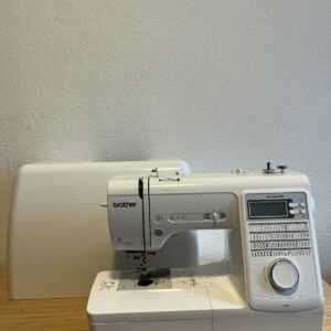 Brother Innov-is A80 Computer Nähmaschine Fadenabschneider Automatic Knopfloch