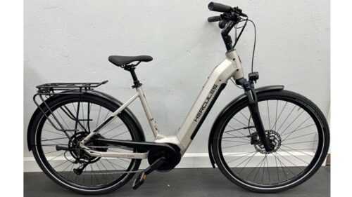Hercules FUTURA I-8 28 Zoll E-Bike Rh 45 cm Bosch Performance Line 625Wh