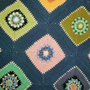 Häkeldecke  Babydecke Kuscheldecke Granny Square Patchwork